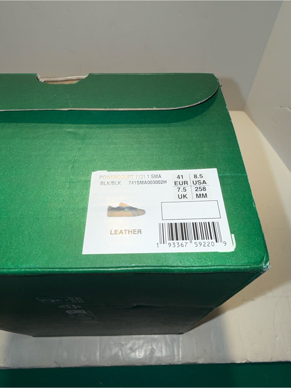 Lacoste Powercourt Leather Sneakers Men 8.5 Black Low Top Logo Casual Shoes - Picture 8 of 9